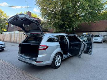 Ford Mondeo 2.0 TDCi Titanium X Business Edition Powershift Euro 5 5dr