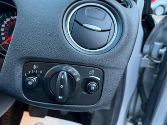 Ford Mondeo 2.0 TDCi Titanium X Business Edition Powershift Euro 5 5dr