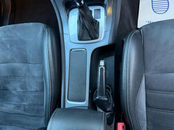 Ford Mondeo 2.0 TDCi Titanium X Business Edition Powershift Euro 5 5dr
