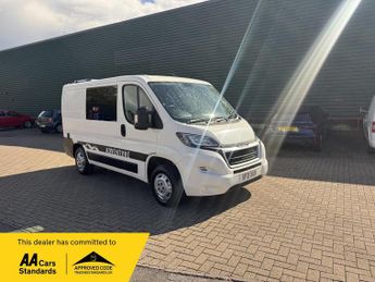 Peugeot Boxer 2.2 BlueHDi 333 Professional L1 H1 Euro 6 (s/s) 5dr