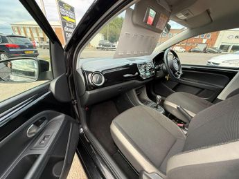 Volkswagen up! 1.0 High up! ASG Euro 5 5dr