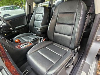 Audi A4 Avant 3.0 TDI SE quattro 5dr