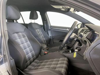 Volkswagen Golf 2.0 TDI GTD BlueLine Euro 6 (s/s) 5dr