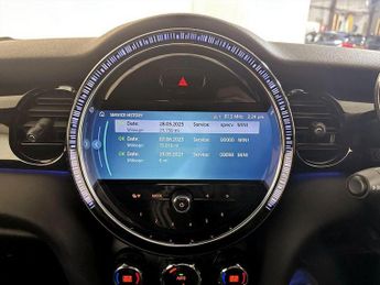 MINI Convertible 2.0 Cooper S Sport Steptronic Euro 6 (s/s) 2dr