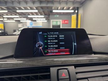 BMW 3 Series 2.0 320d Luxury Auto Euro 5 (s/s) 4dr