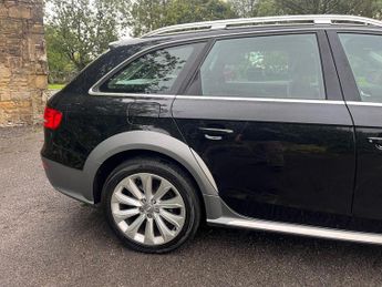 Audi A4 Allroad 2.0 TDI S Tronic quattro Euro 5 (s/s) 5dr