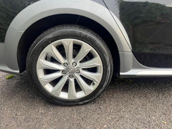 Audi A4 Allroad 2.0 TDI S Tronic quattro Euro 5 (s/s) 5dr