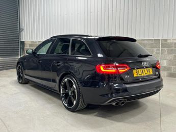 Audi A4 Avant 2.0 TDI Black Edition S Tronic quattro Euro 5 (s/s) 5dr