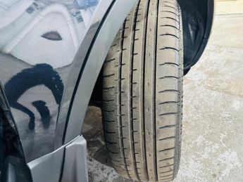 Land Rover Range Rover Evoque 2.2 SD4 Prestige Auto 4WD Euro 5 3dr