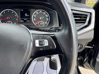 Volkswagen Polo 1.0 TSI SE DSG Euro 6 (s/s) 5dr