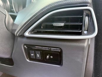 Jaguar F-PACE 2.0 D180 R-Sport Auto Euro 6 (s/s) 5dr