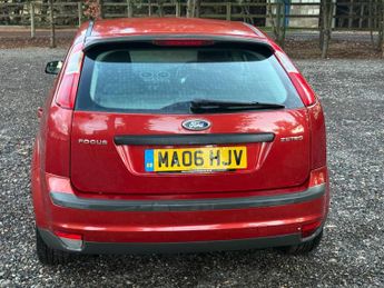 Ford Focus 1.6 Zetec Climate 5dr