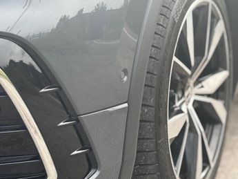 VOLKSWAGEN TIGUAN 2.0 TDI R-Line