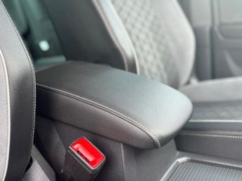 VOLKSWAGEN TIGUAN 2.0 TDI R-Line