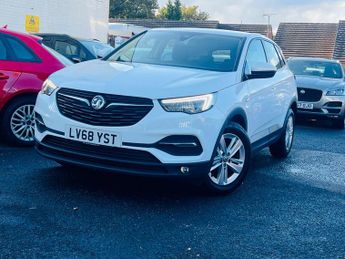 Vauxhall Grandland 1.2 Turbo SE Auto Euro 6 (s/s) 5dr