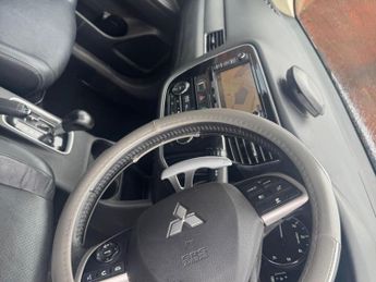 Mitsubishi Outlander 2.2 DI-D GX5 Auto 4WD Euro 5 (s/s) 5dr