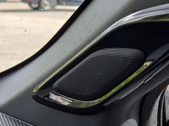 Toyota C-HR 1.8 VVT-h Dynamic CVT Euro 6 (s/s) 5dr