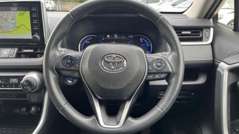 Toyota RAV4 2.5 VVT-h Design CVT 4WD Euro 6 (s/s) 5dr