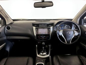 Nissan Navara 2.3 dCi N-Guard Auto 4WD Euro 6 4dr