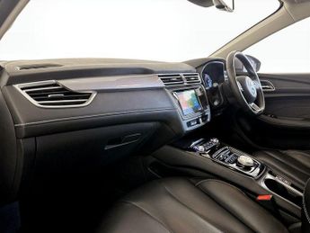 MG MG5 61.1kWh Exclusive Long Range Auto 5dr
