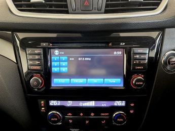 Nissan Qashqai 1.6 dCi Tekna XTRON 2WD Euro 6 (s/s) 5dr