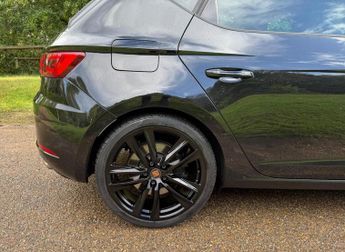 SEAT Leon 2.0 TSI Cupra 290 Lux DSG Euro 6 (s/s) 5dr