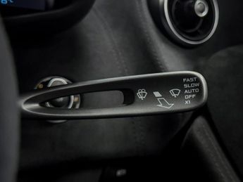 McLaren 600LT 3.8T V8 Spider 2dr Petrol SSG Euro 6 (s/s) (600 ps)