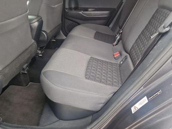 Toyota C-HR 1.8 VVT-h GPF Design SUV 5dr Petrol Hybrid CVT Euro 6 (s/s) (122