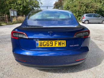 Tesla Model 3 (Dual Motor) Performance Auto 4WDE 4dr (Performance Upgrade)