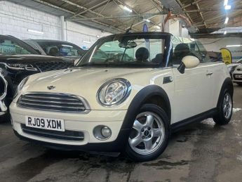 MINI Convertible 1.6 Cooper Convertible 2dr Petrol Manual Euro 4 (120 ps)