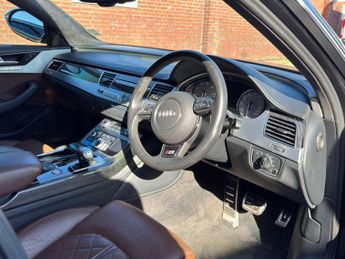 Audi S8 4.0 TFSI V8 Saloon 4dr Petrol Tiptronic quattro Euro 6 (s/s) (52