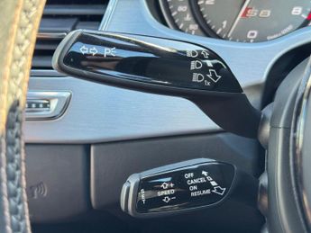 Audi S8 4.0 TFSI V8 Saloon 4dr Petrol Tiptronic quattro Euro 6 (s/s) (52