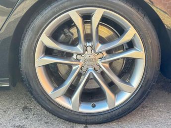 Audi S8 4.0 TFSI V8 Saloon 4dr Petrol Tiptronic quattro Euro 6 (s/s) (52