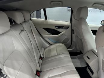 Jaguar I-PACE 400 90kWh SE Auto 4WD 5dr