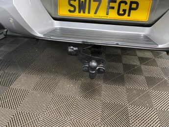 Mitsubishi L200 2.4 DI-D DC Barbarian Auto 4WD Euro 6 4dr