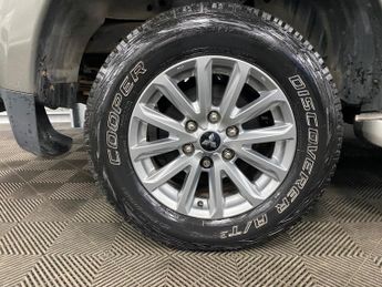 Mitsubishi L200 2.4 DI-D DC Barbarian Auto 4WD Euro 6 4dr