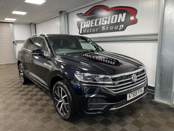 Volkswagen Touareg 3.0 TDI V6 R-Line Tiptronic 4Motion Euro 6 (s/s) 5dr