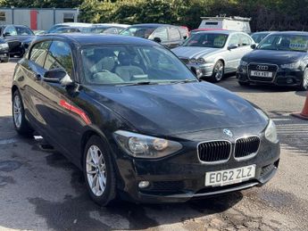 BMW 118 2.0 118d SE Euro 5 (s/s) 3dr