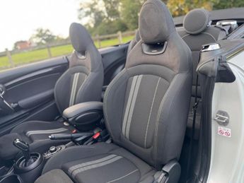 MINI Convertible 1.5 Cooper Sport Steptronic Euro 6 (s/s) 2dr