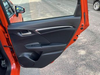 Honda Jazz 1.3 i-VTEC SE CVT Euro 6 (s/s) 5dr