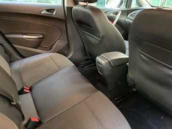 Vauxhall Astra 1.6 16v SE Auto Euro 5 5dr