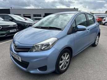 Toyota Yaris 1.33 Dual VVT-i TR Hatchback 5dr Petrol Manual Euro 5 (101 ps)