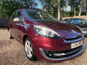 Renault Grand Scenic 1.5 dCi Dynamique TomTom Euro 5 (s/s) 5dr