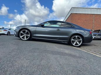 Audi A5 2.0 TDI Black Edition Multitronic Euro 5 (s/s) 2dr