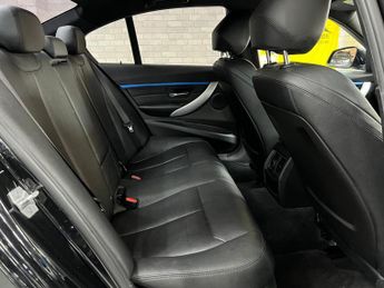 BMW 3 Series 3.0 330d M Sport Auto Euro 6 (s/s) 4dr