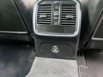 Porsche Macan 2.0T PDK 4WD Euro 6 (s/s) 5dr