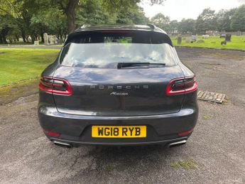 Porsche Macan 2.0T PDK 4WD Euro 6 (s/s) 5dr