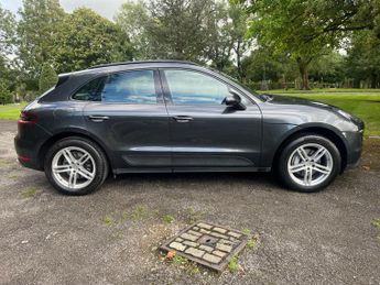 Porsche Macan 2.0T PDK 4WD Euro 6 (s/s) 5dr