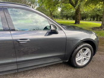 Porsche Macan 2.0T PDK 4WD Euro 6 (s/s) 5dr