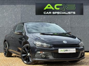 Volkswagen Scirocco 2.0 TDI R-Line DSG Euro 5 3dr (Leather, Nav)